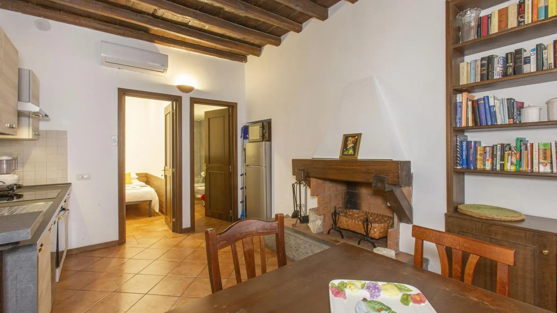 Apartment Happy Trastevere In Rome Italy