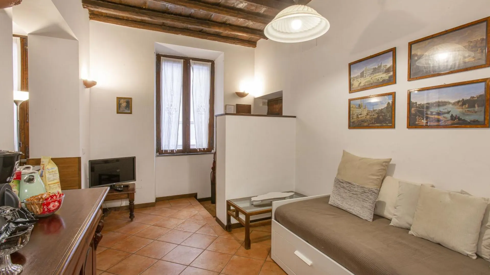Apartment Happy Trastevere In Rome